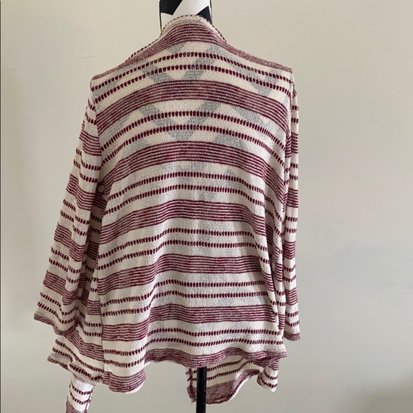 Sweater Weather! Cal Style Burgundy/cream Cardigan - Picture 3 of 7